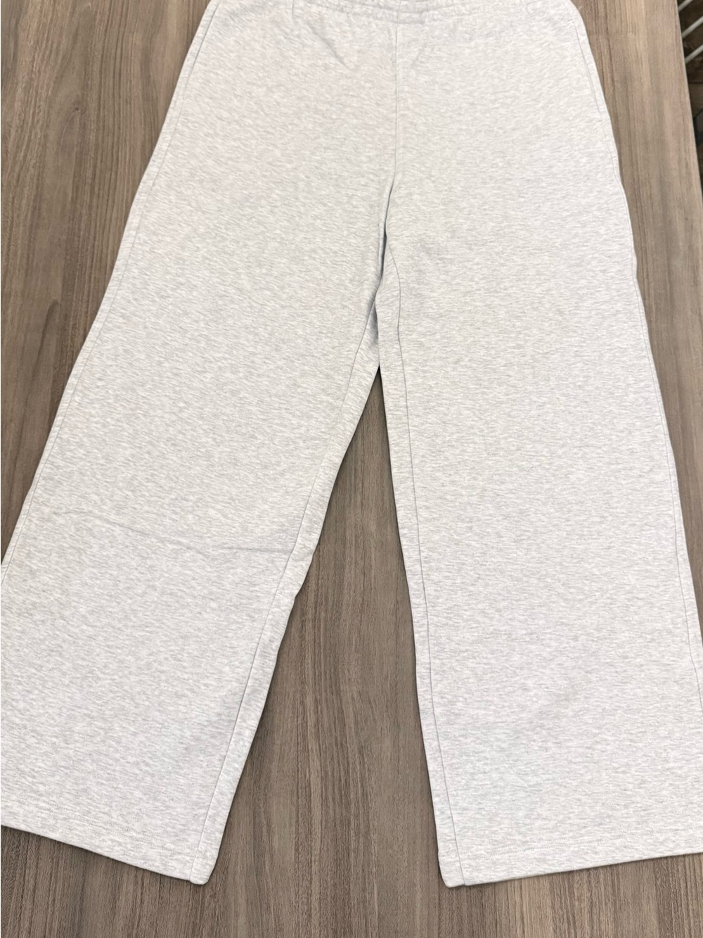 SKIMS Cotton Fleece Exposed Boxer Pant Light Heather Grey Size M NWT